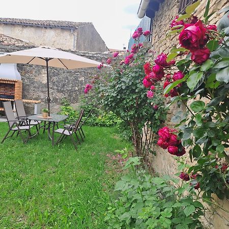 Casa Rural Torreblanca Urroz Екстер'єр фото
