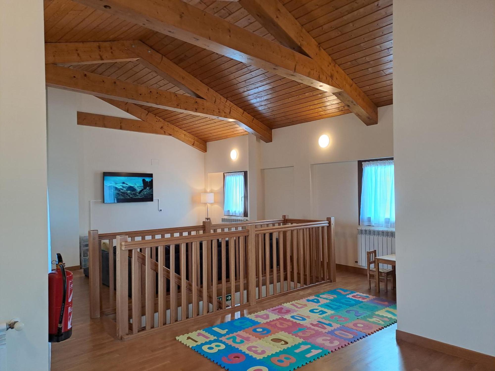 Casa Rural Torreblanca Urroz Екстер'єр фото