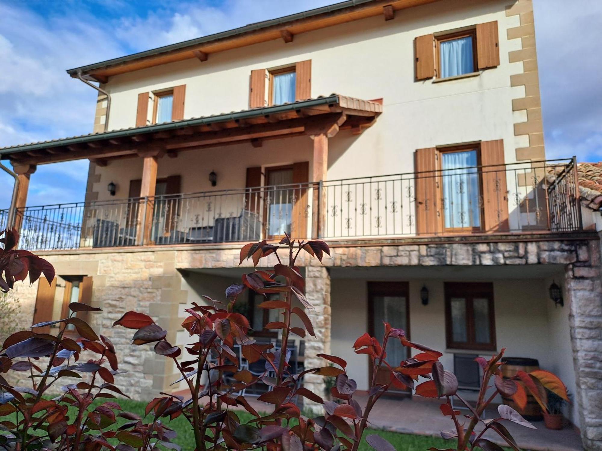 Casa Rural Torreblanca Urroz Екстер'єр фото